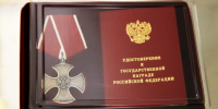 В Камышине родным погибших героев СВО переданы государственные награды - Инфокам